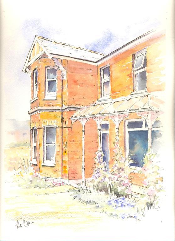 Old Church House Newport  Luaran gambar